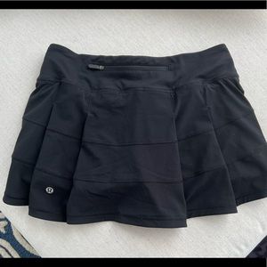 Lululemon size 4 pace rival skirt black